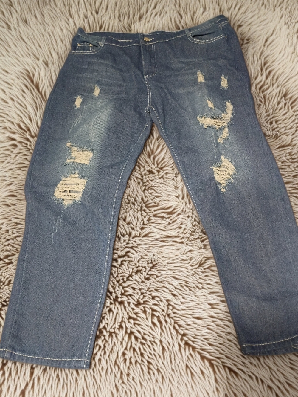 Plus Size 3XL Distressed Denim Jeans